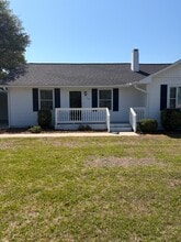 Building Photo - 305 12th Ave