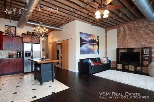 Primary Photo - Amazing 1 Bedroom Loft in Lowertown!!!