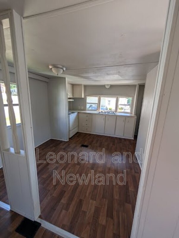 Foto del edificio - 62846 Byesville Rd
