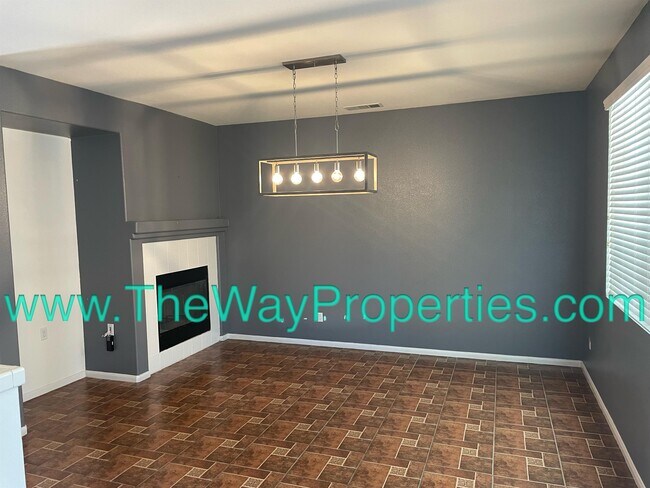 Building Photo - 12634 Carbon Mesa Way