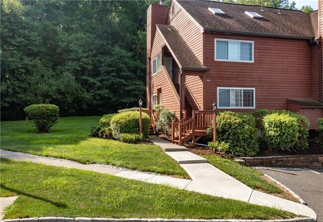 Building Photo - 501 Orchard Hill Ln