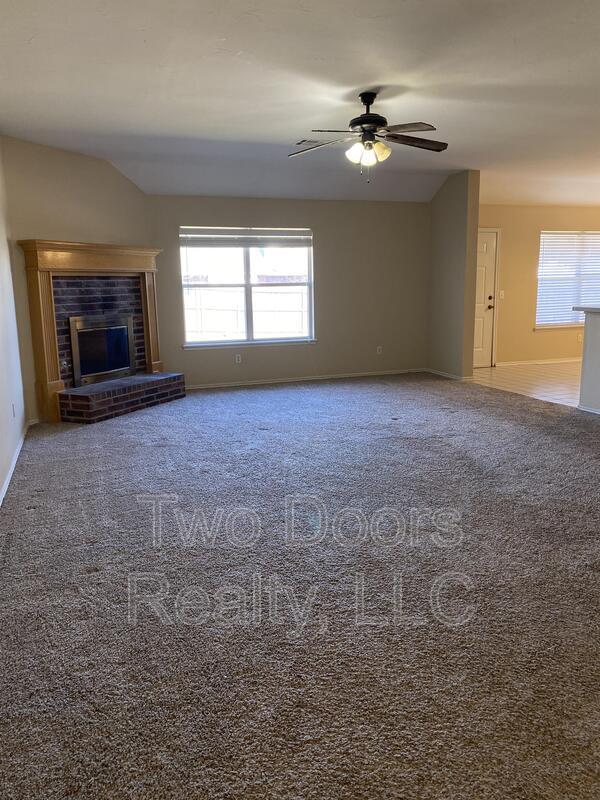 Photo - 5901 SE 88th St House