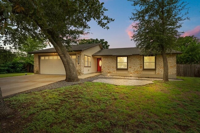 Building Photo - 10709 Onyx Cove