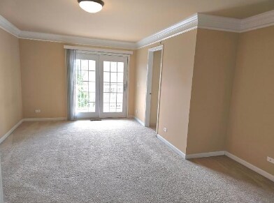 Building Photo - 2627 Commons Dr