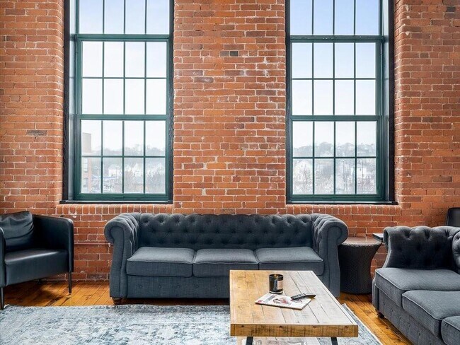 Foto del edificio - 589 Atwells Ave