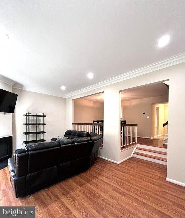 Foto del edificio - 10704 Muirfield Dr