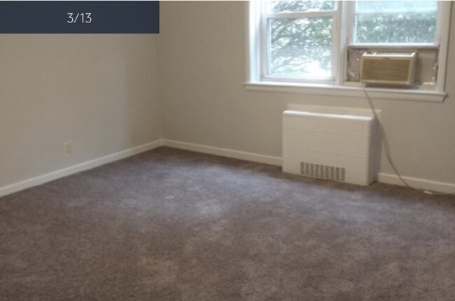 Foto del edificio - 6504 Park Heights Ave