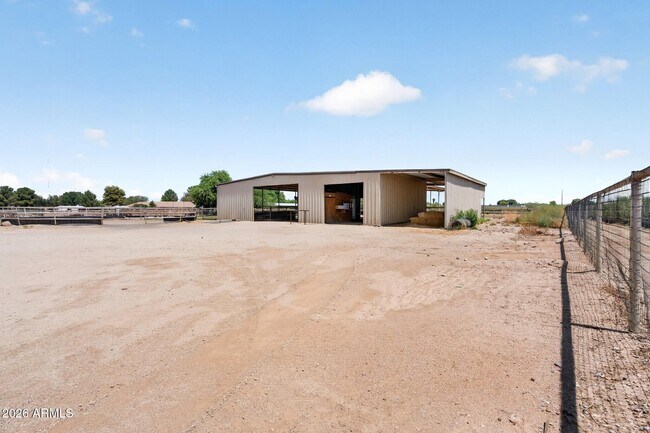 Foto del edificio - 3002 E Sherry Ln