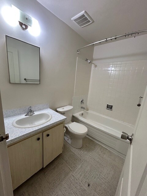 Photo du bâtiment - 710 David St