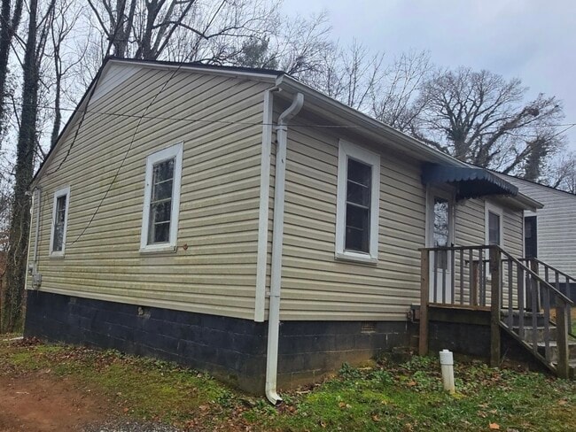 Foto del edificio - 606 M St