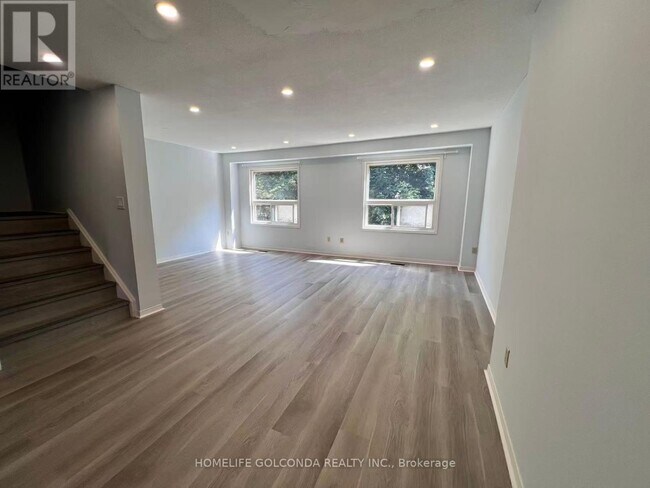 Photo du bâtiment - 25 Whitecap Blvd
