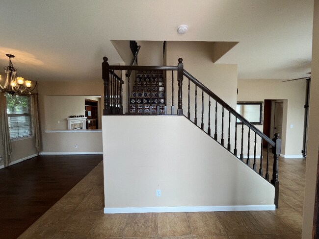 Foto del edificio - 542 Daniel Dr