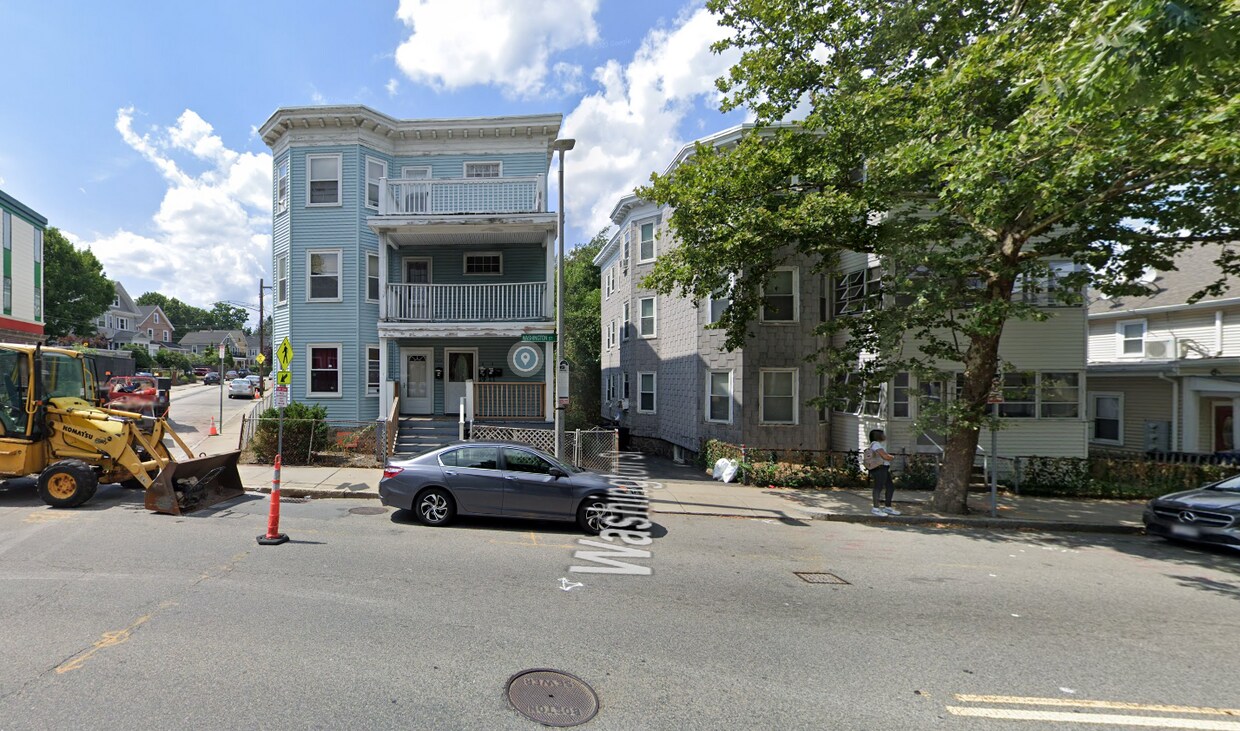 Foto principal - 4379 Washington St