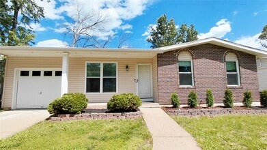 Building Photo - 1529 Codorniz Ln