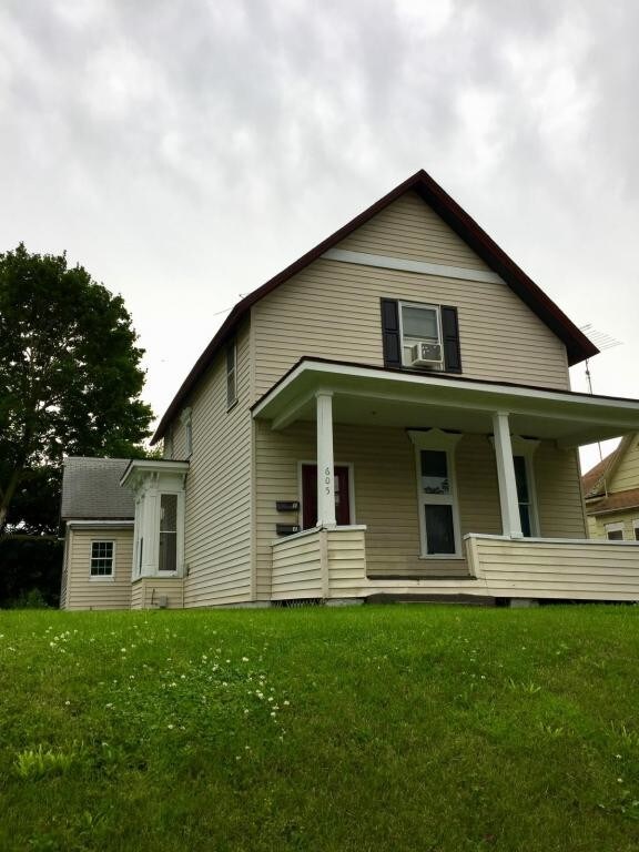 Foto principal - 605 N Market St, Oskaloosa, IA 52577