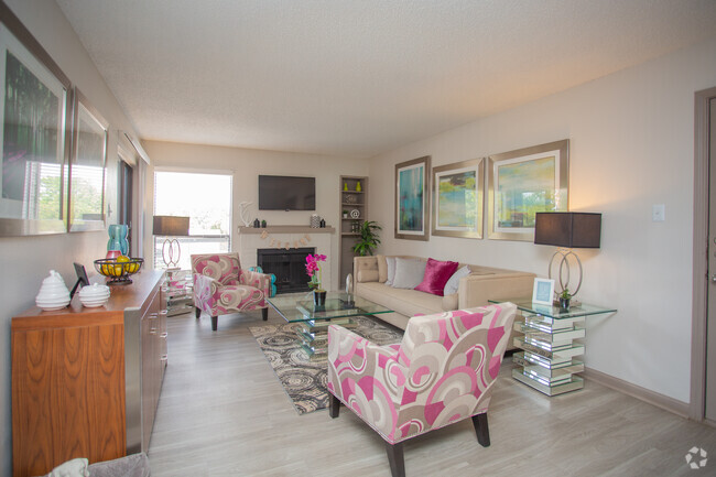 1BR, 1BA - 713SF - Modelo A5 - Parks at Treepoint