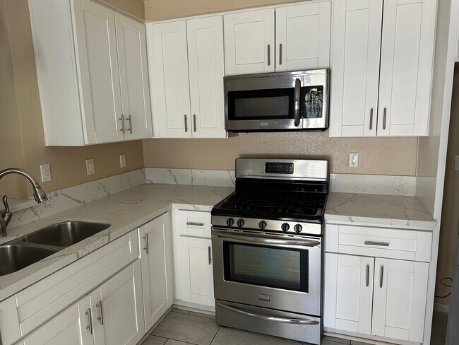 11043 Clairemont Mesa Blvd