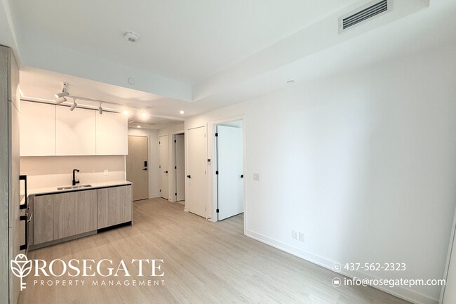 Photo du bâtiment - Brand New 1-Bedroom Condo in North York