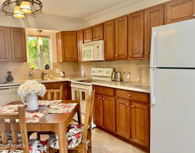 Foto del edificio - 4800 N 68th St