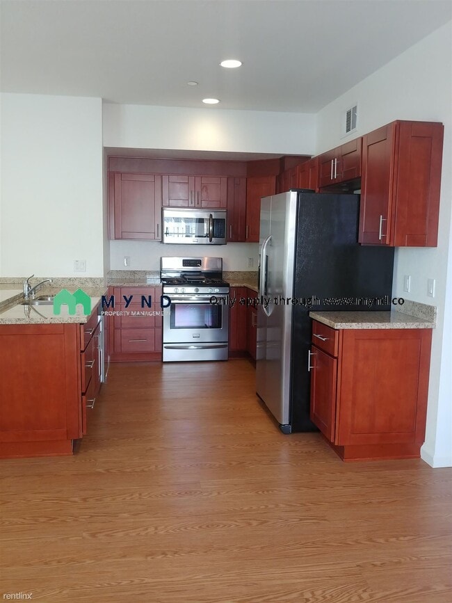Building Photo - 5499 Carlson Dr