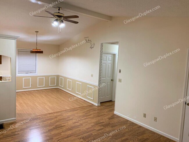 Building Photo - 100 Lyon Ave