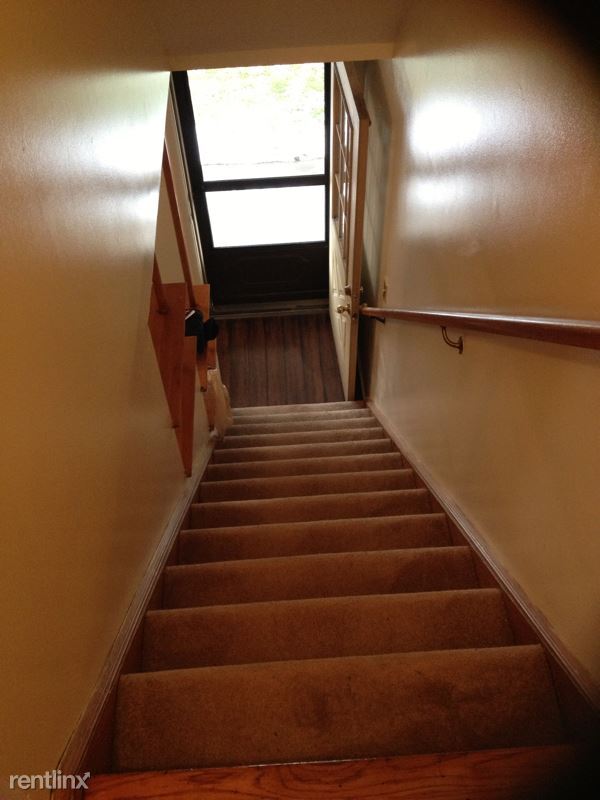 Building Photo - 2 br, 1 bath Townhome - 6057 E Taft Road B...