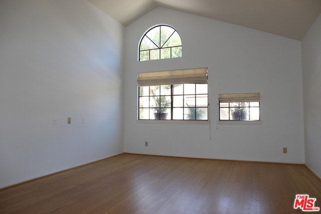 Building Photo - 10464 Colina Way