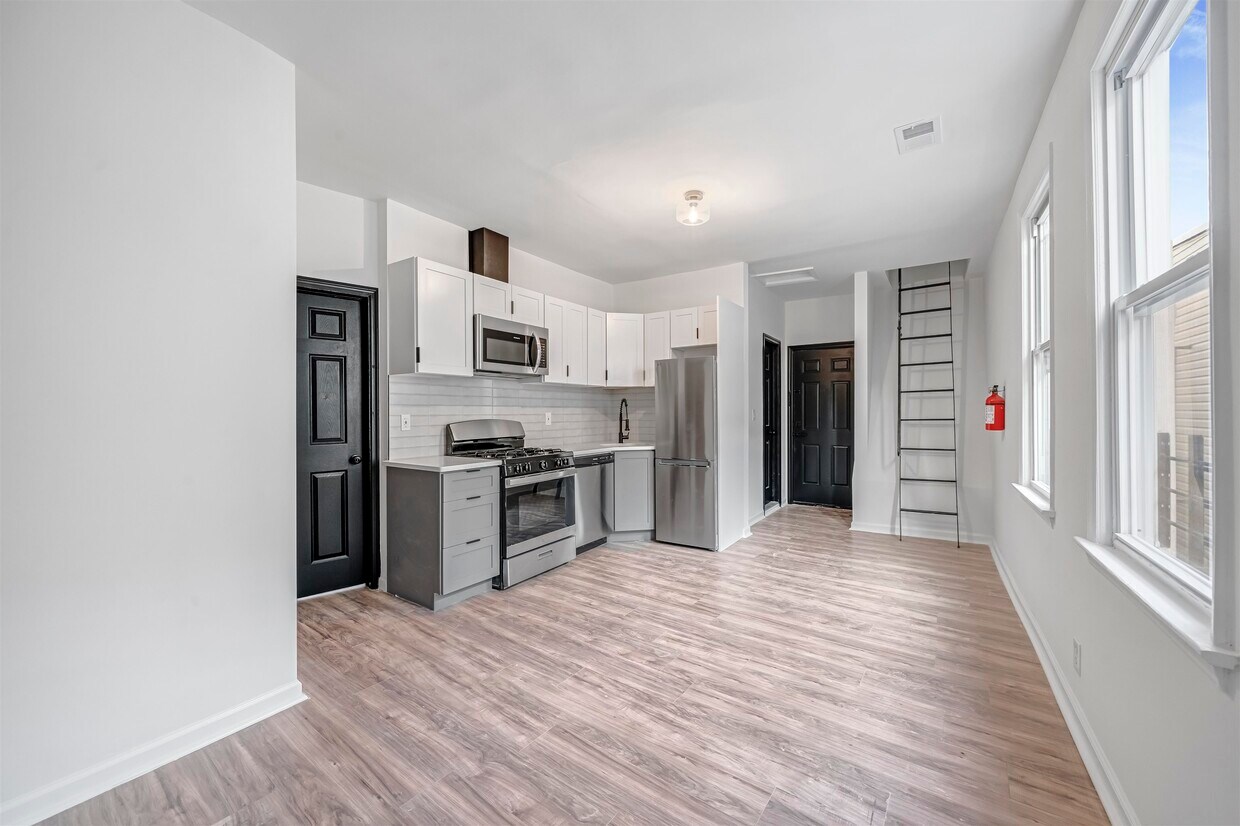 Foto principal - 160 Garfield Ave
