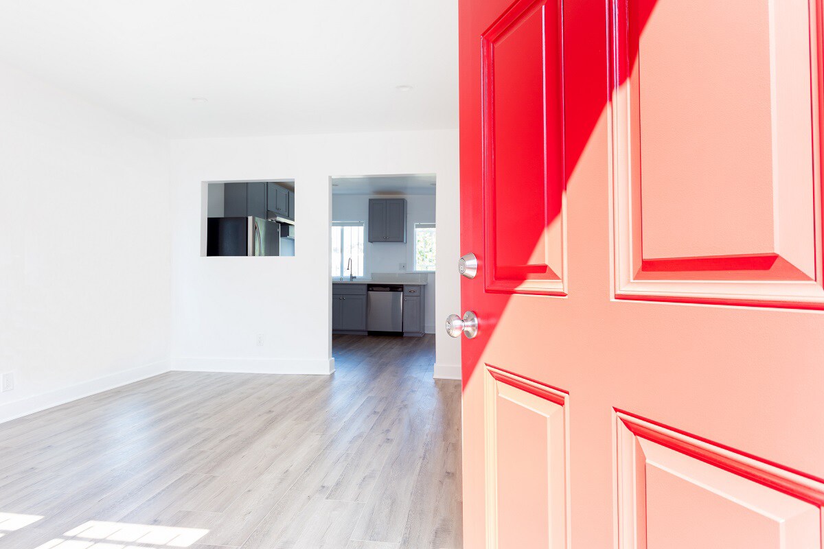 Foto principal - 2227 W 2nd St