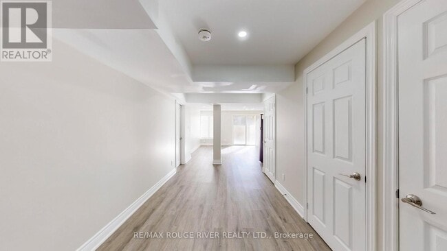 Building Photo - 5 Malthouse Cres