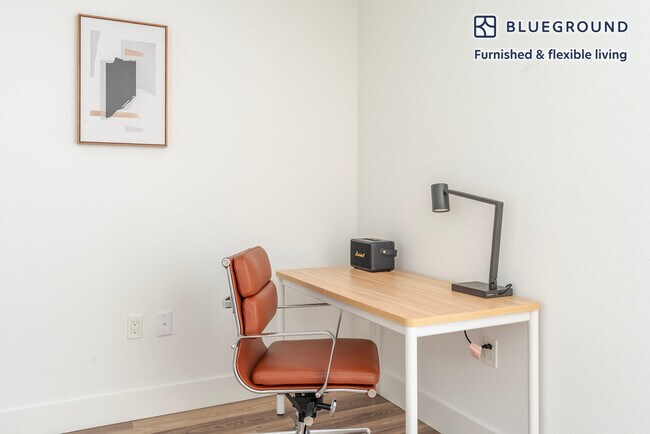 Foto del edificio - 85 Cleaveland Rd