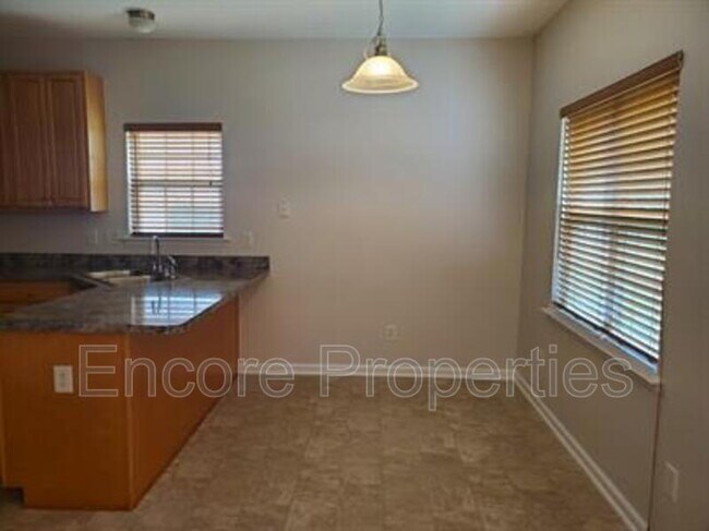 Foto del edificio - 693 Citrus Petal Rd