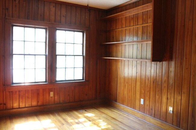 Foto del edificio - 709 N Harding St
