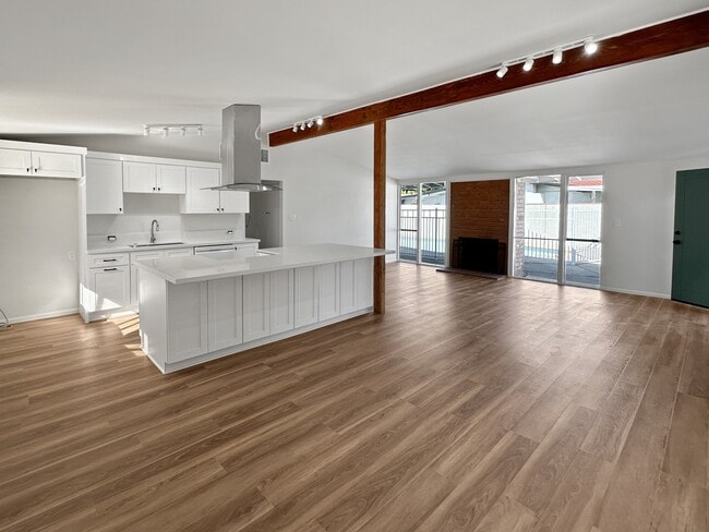 Foto del edificio - 1115 N Brand Blvd