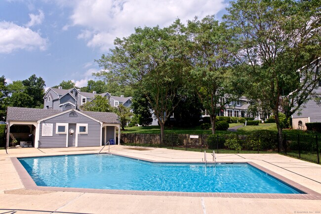 Building Photo - 107 Fawn Ridge Ln