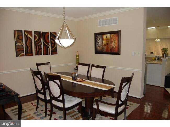 Foto del edificio - 28 Madison Way