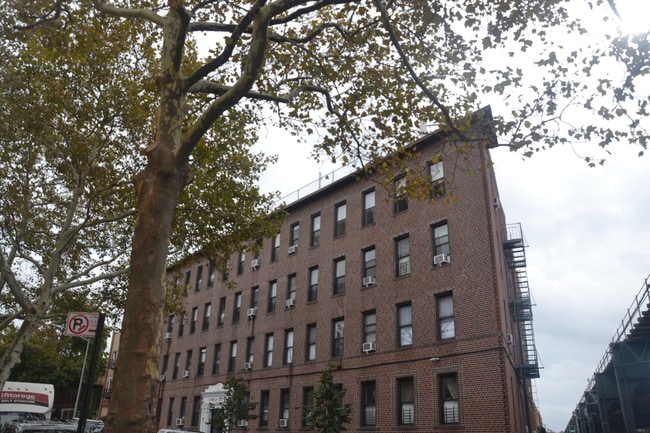 Building Photo - Carmela Court Apartments