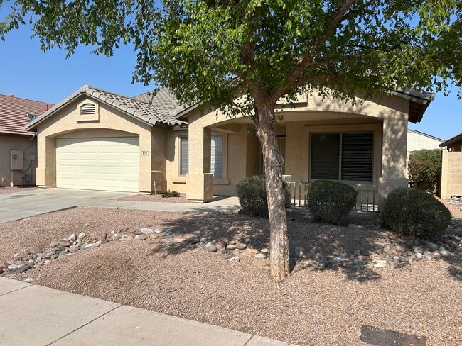 Building Photo - 8217 S 45th Ln