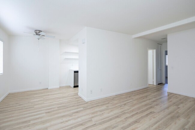 Foto del edificio - *OPEN HOUSE: 8/30 9-10AM* Normal Heights: ...