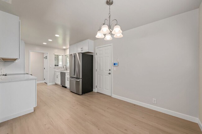 Foto del edificio - Remodeled 3BD/2BA Home with Award Winning Schools!