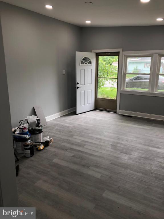 Building Photo - 1106 Grant Ave