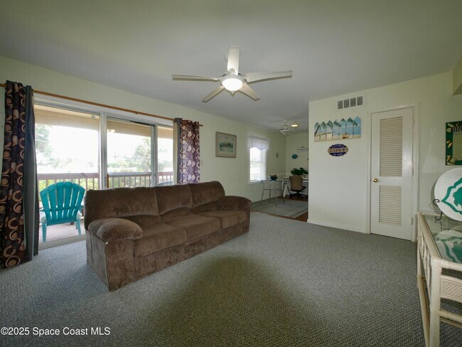 Foto del edificio - 923 S Colonial Ct