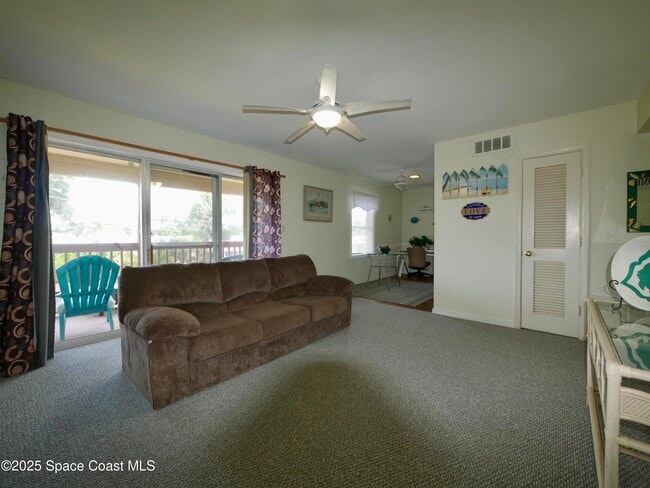 Building Photo - 923 S Colonial Ct
