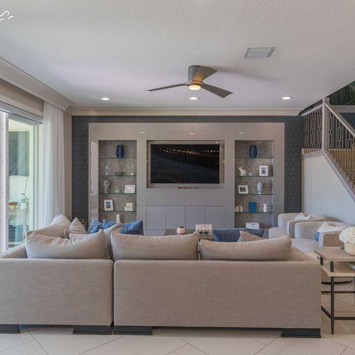 Foto del edificio - 9651 Sterling Shores St