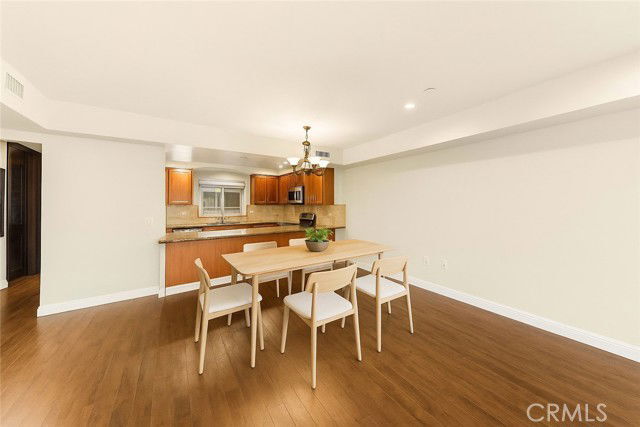 Building Photo - 11218 Camarillo St