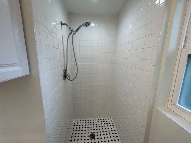 Foto del edificio - Nice 3 bedroom 2 bathroom House In Apopka