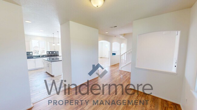 Foto del edificio - 229 Kokanee Ln