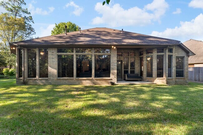 Foto del edificio - 14 Mystic Pines Ct