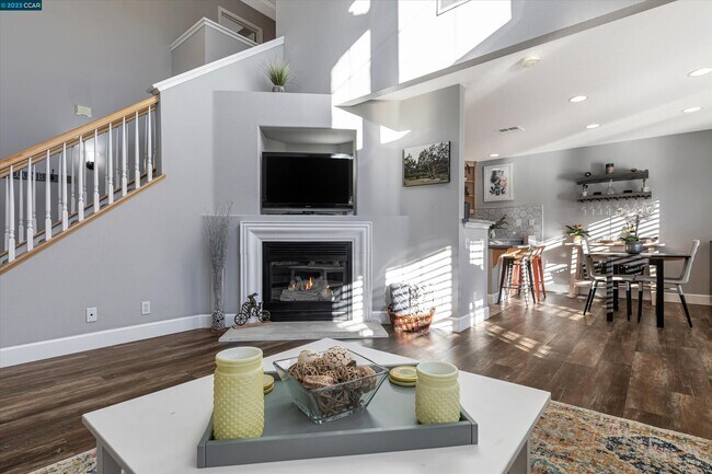 Building Photo - 7642 Stellaria Ln