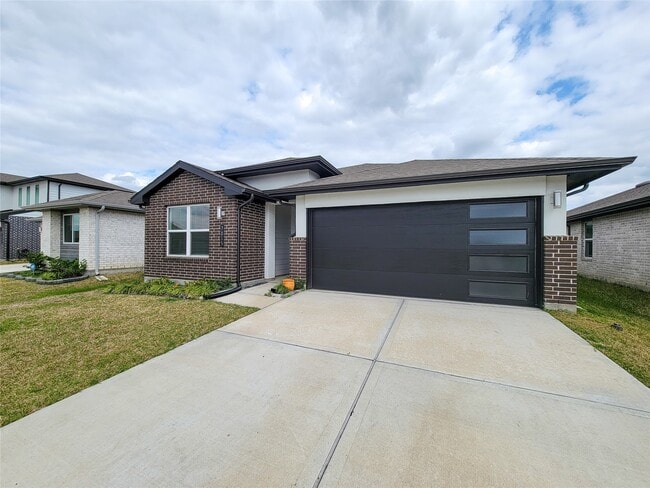 Building Photo - 7015 Halifax Harvest Ln